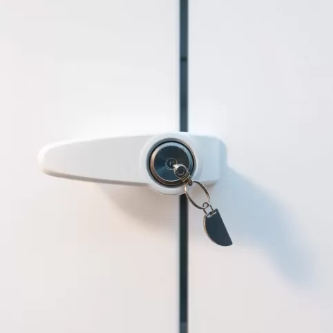 Klamka do drzwi balkonowych z zamkiem