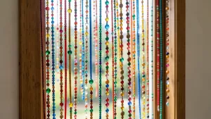 koraliki na drzwi