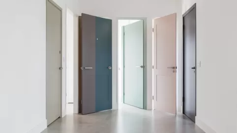 Najmodniejsze kolory drzwi wewnętrznych