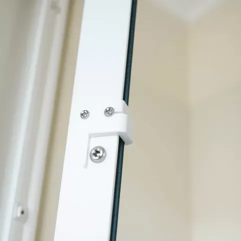 Wymiana klamki w oknie plastikowym